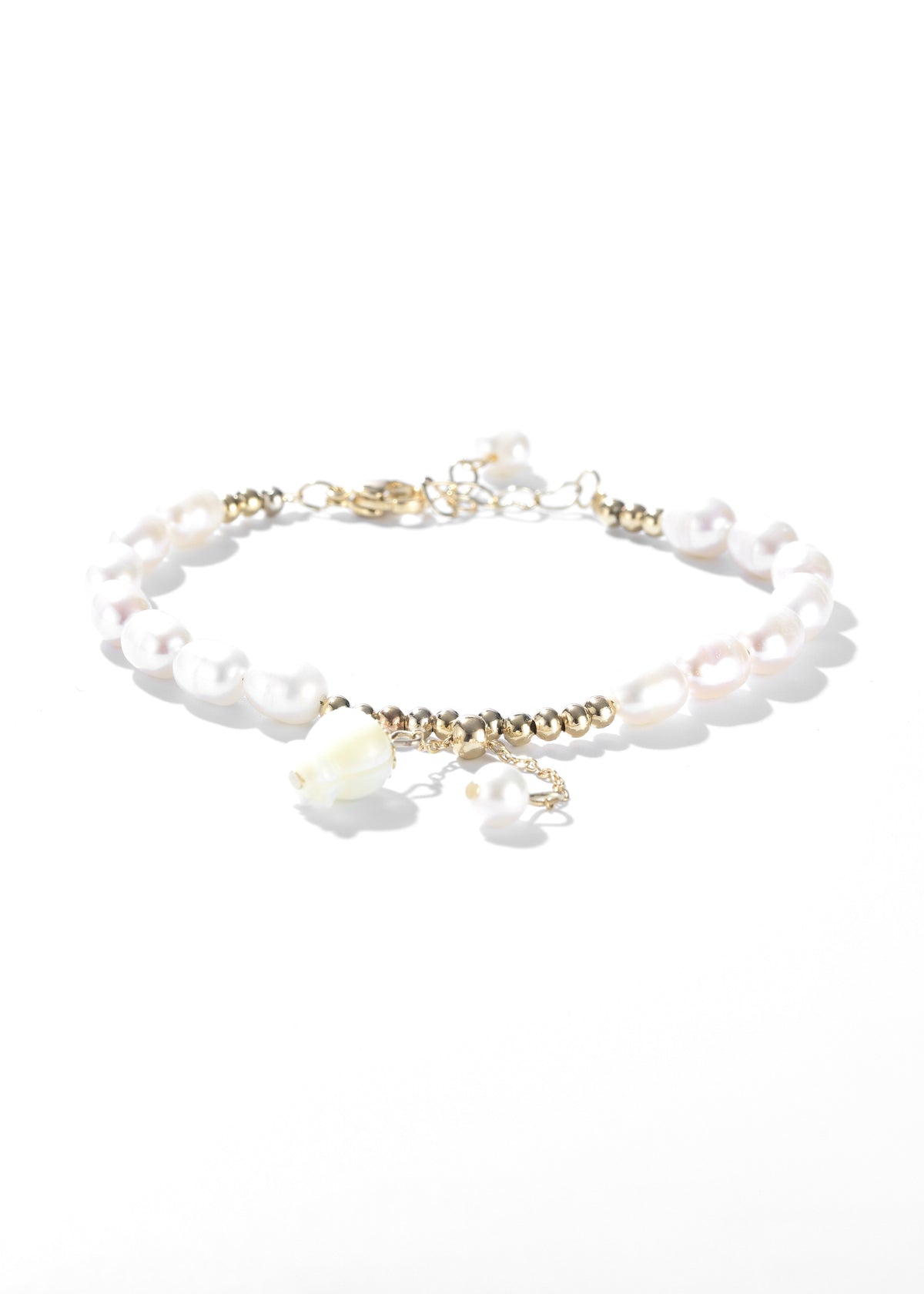 Pearl Bead Bracelet