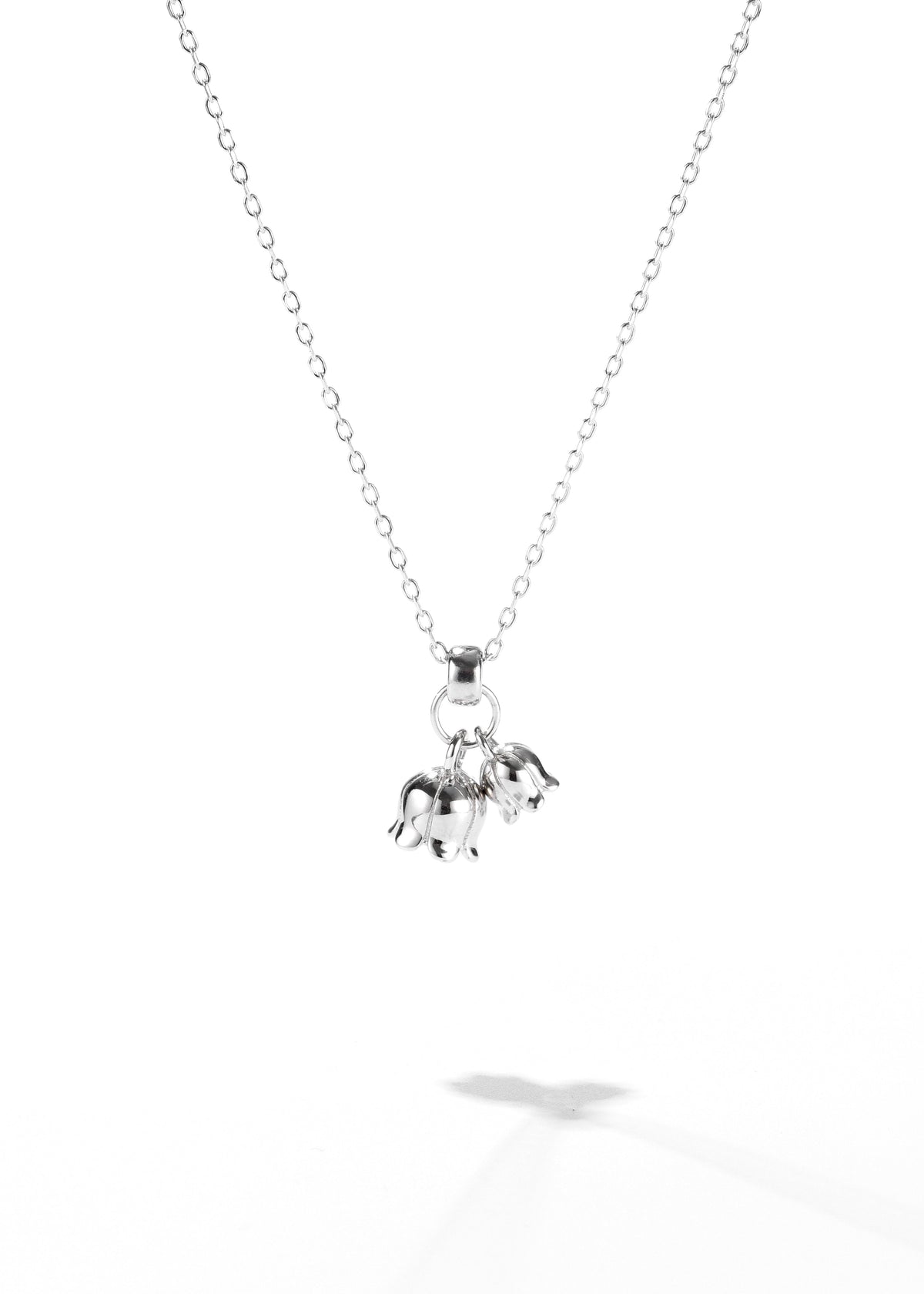 Dainty Flower Necklace