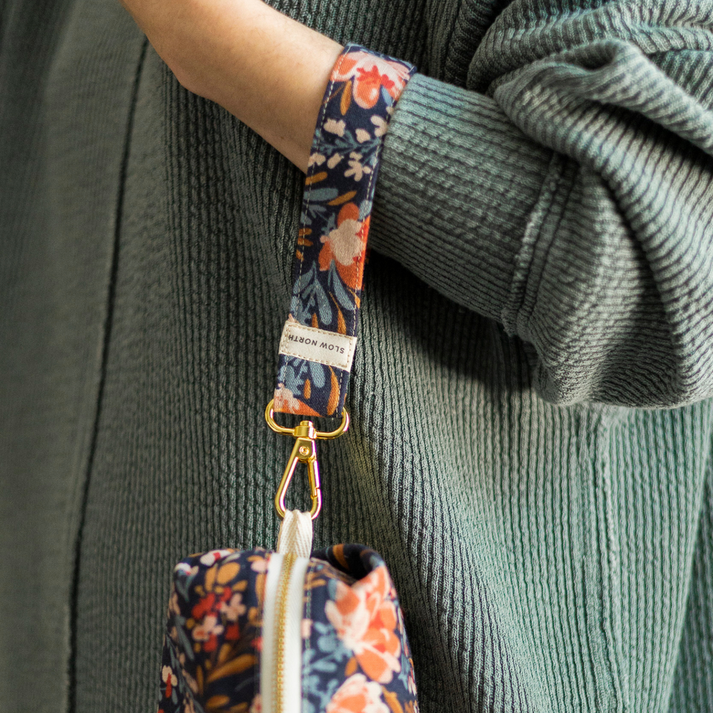 Wristlet Keychain - Pom Blossom