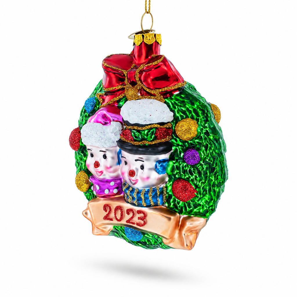 2023 Snowmen Couple in Wreath Glass Christmas Ornament