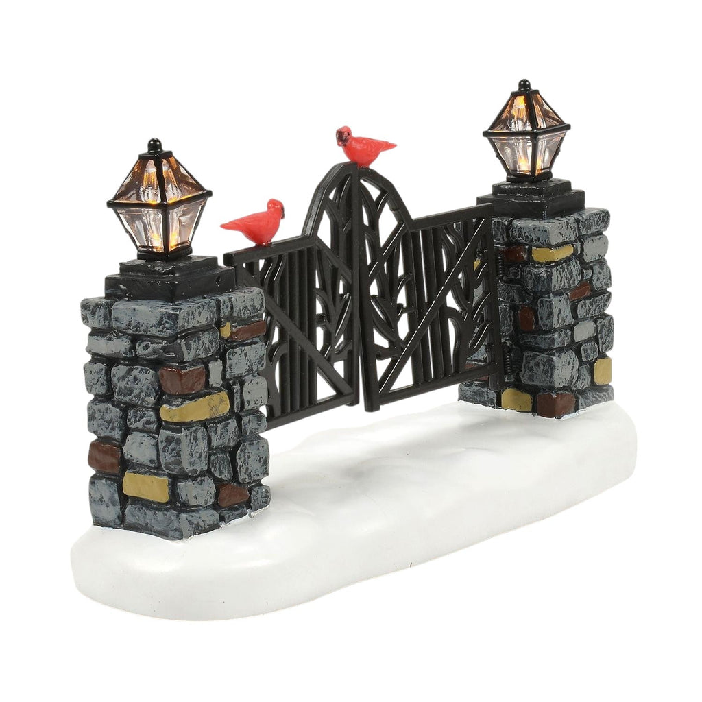 Lighted Christmas Gate with Cardinals