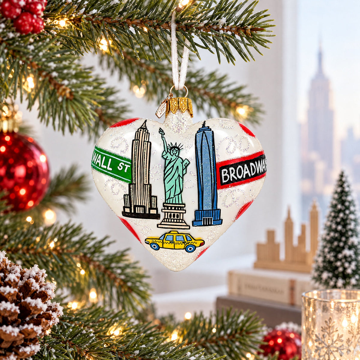New York Landmarks & Symbols Glass Heart Christmas Ornament