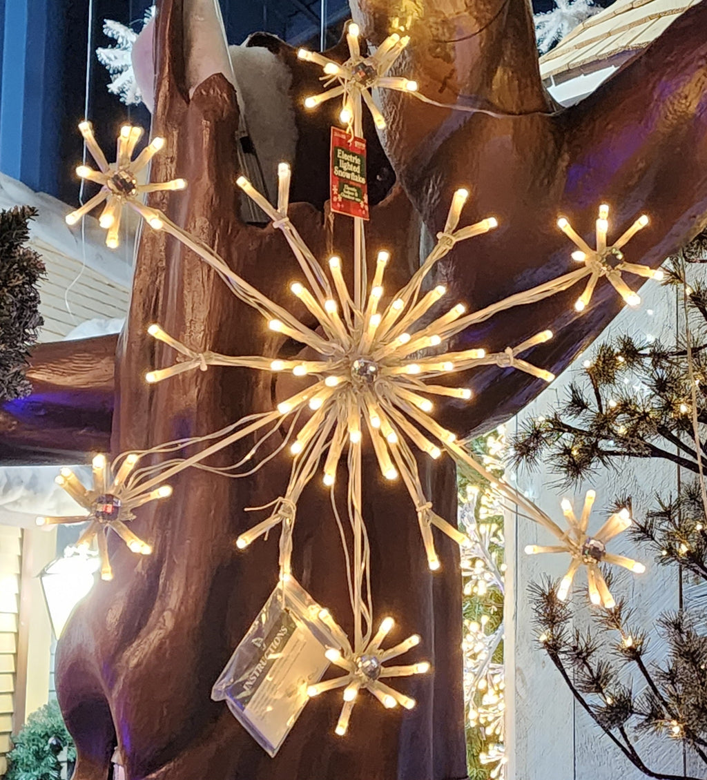 LED Lighted Snowflake - 20 inch